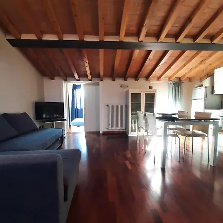 Sui Tetti Di * Parma