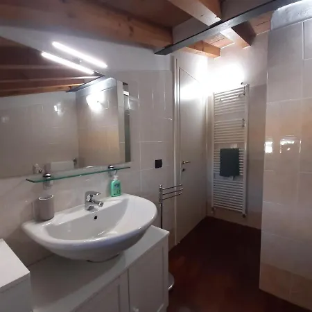 Sui Tetti Di Parma