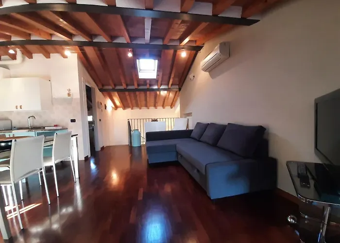 Sui Tetti Di * Parma