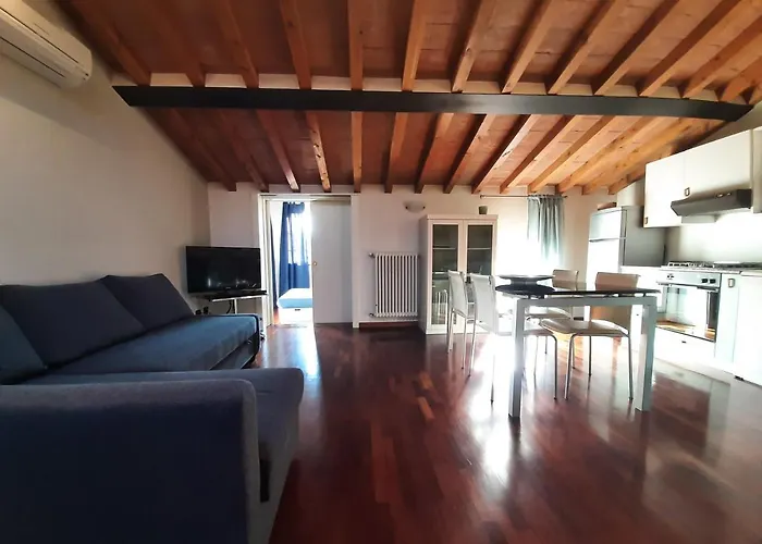 Sui Tetti Di * Parma